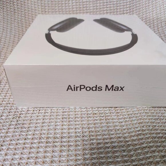 Apple AirPod Pro Max - Black, (original box) - Picture 2 of 5